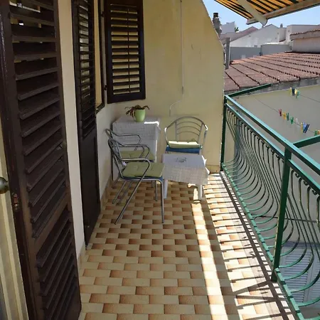 Apartman Linda 1 Baska Voda Exterior photo