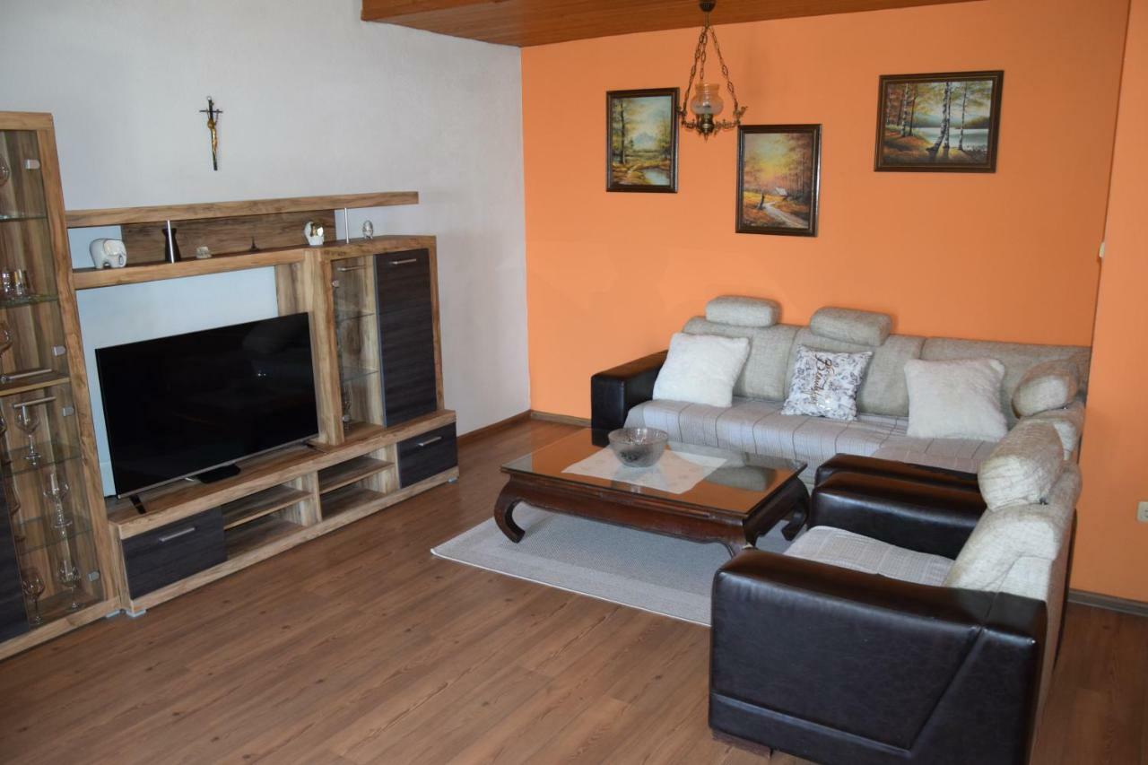 Apartment Linda 1 *
