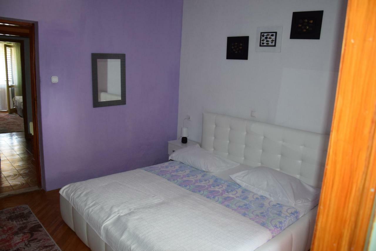 Apartment Linda 1 *